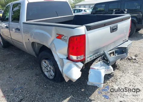 2010 GMC Sierra 1500 Sle z USA, uszkodzony, nr VIN 3GTRKVE31AG110571